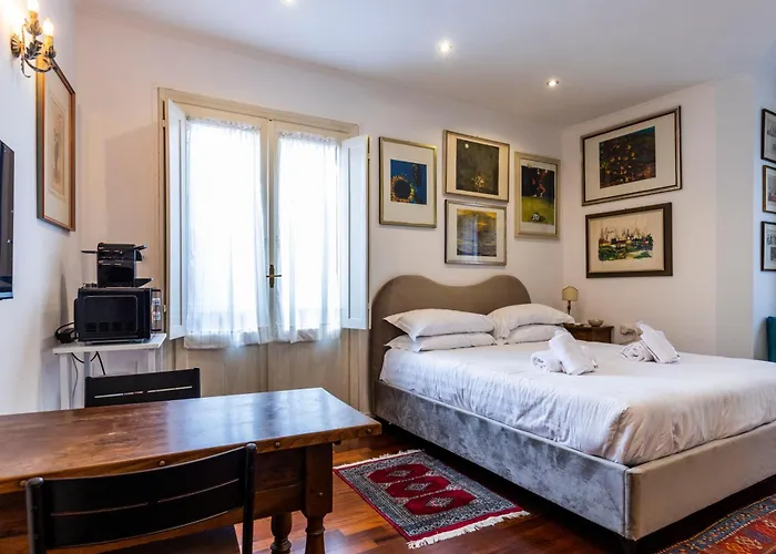 Fcr Loft Campo De' Fiori - Monserrato Apartment